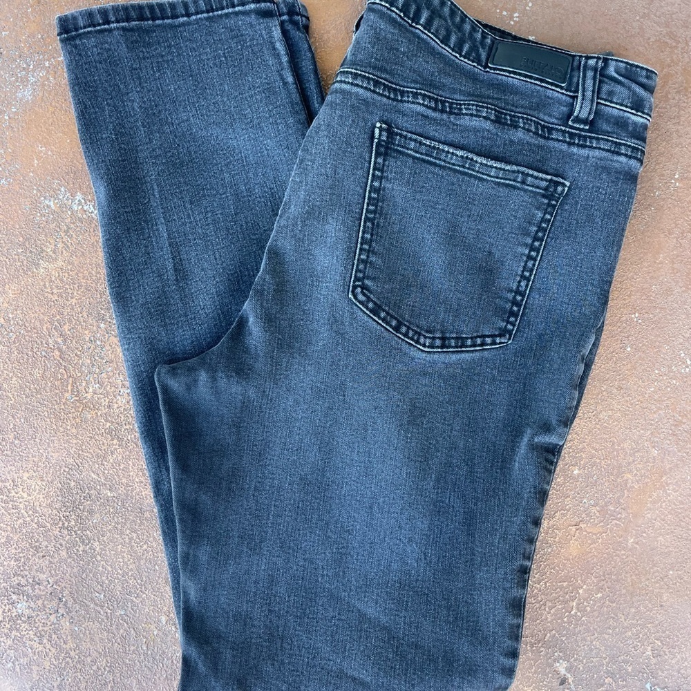 Buffalo David button jeans